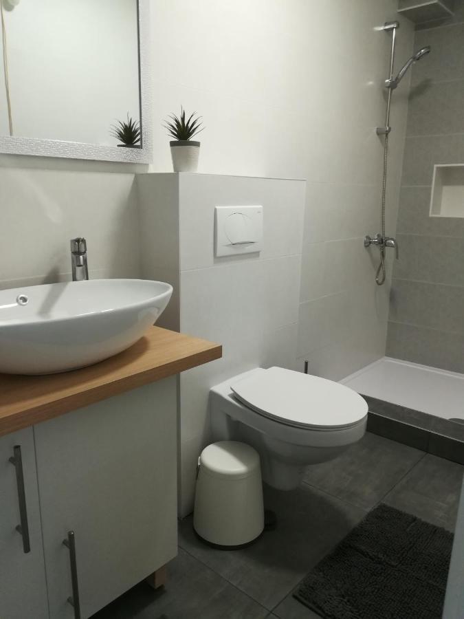 Apartmani Hermes Ядрія Екстер'єр фото