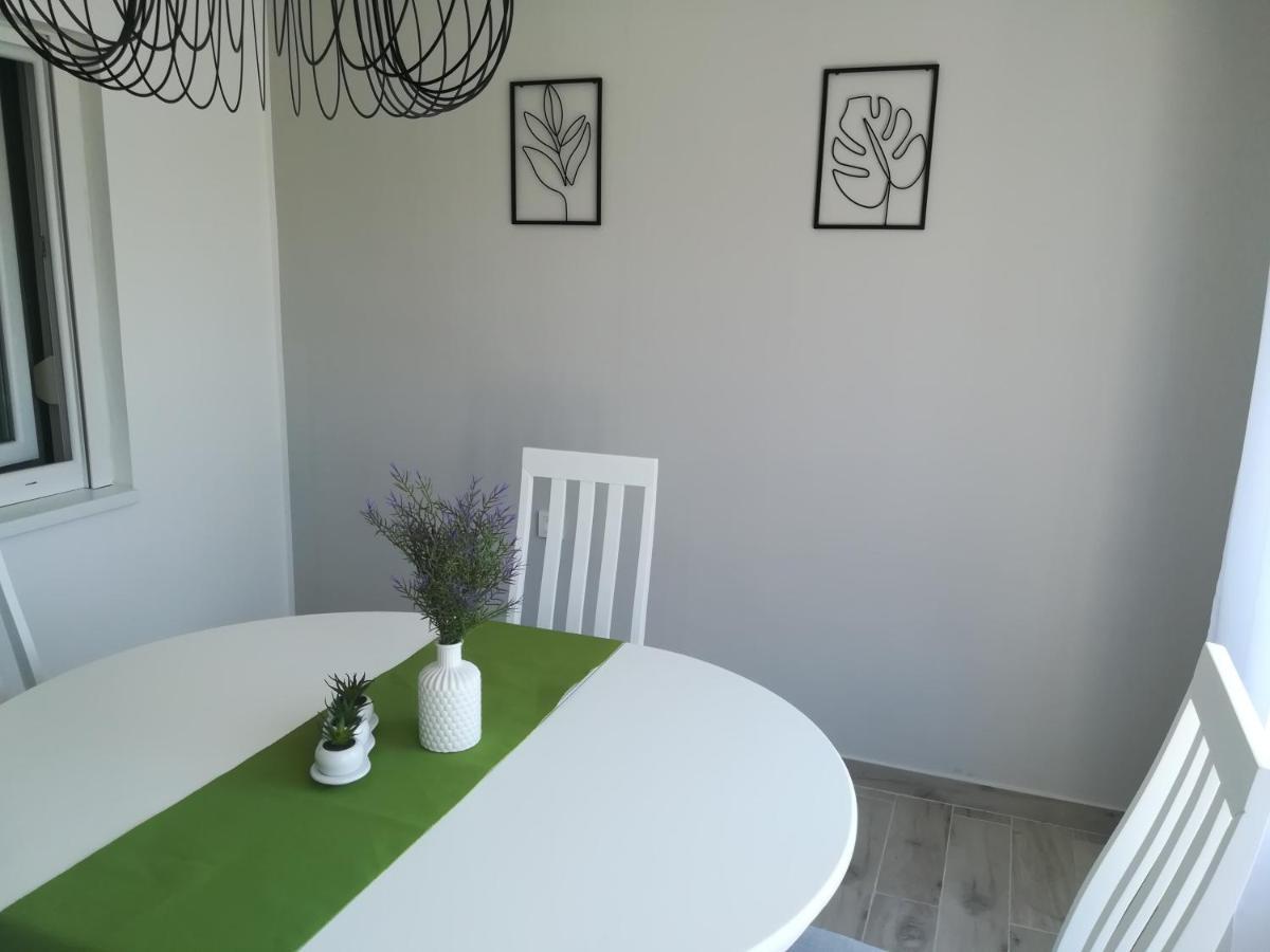 Apartmani Hermes Ядрія Екстер'єр фото