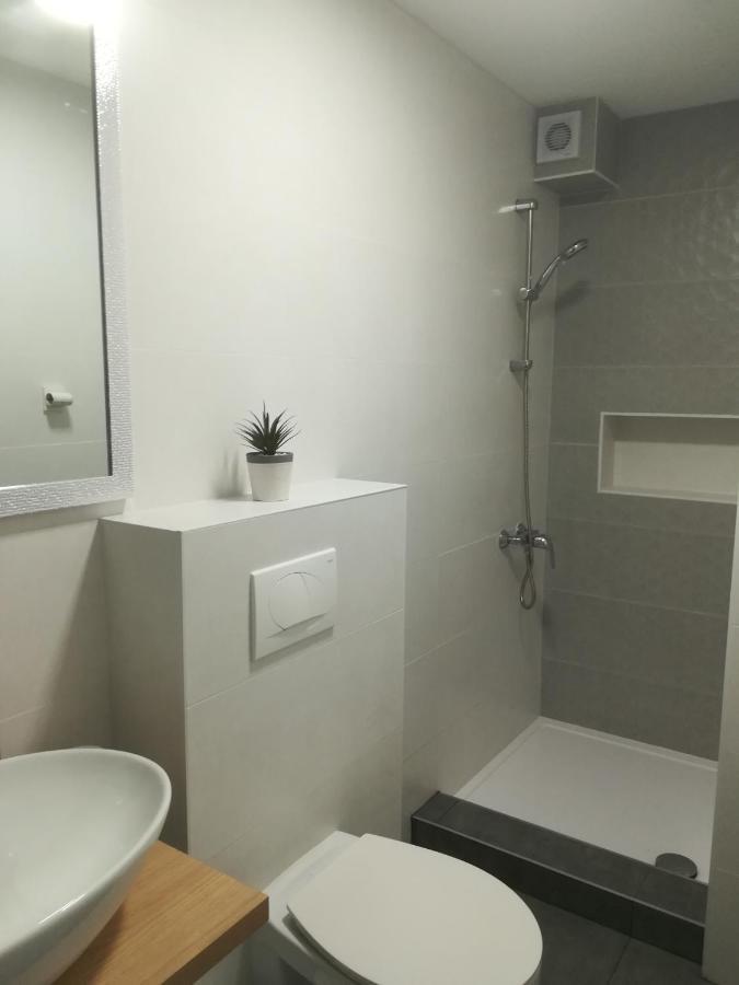 Apartmani Hermes Ядрія Екстер'єр фото