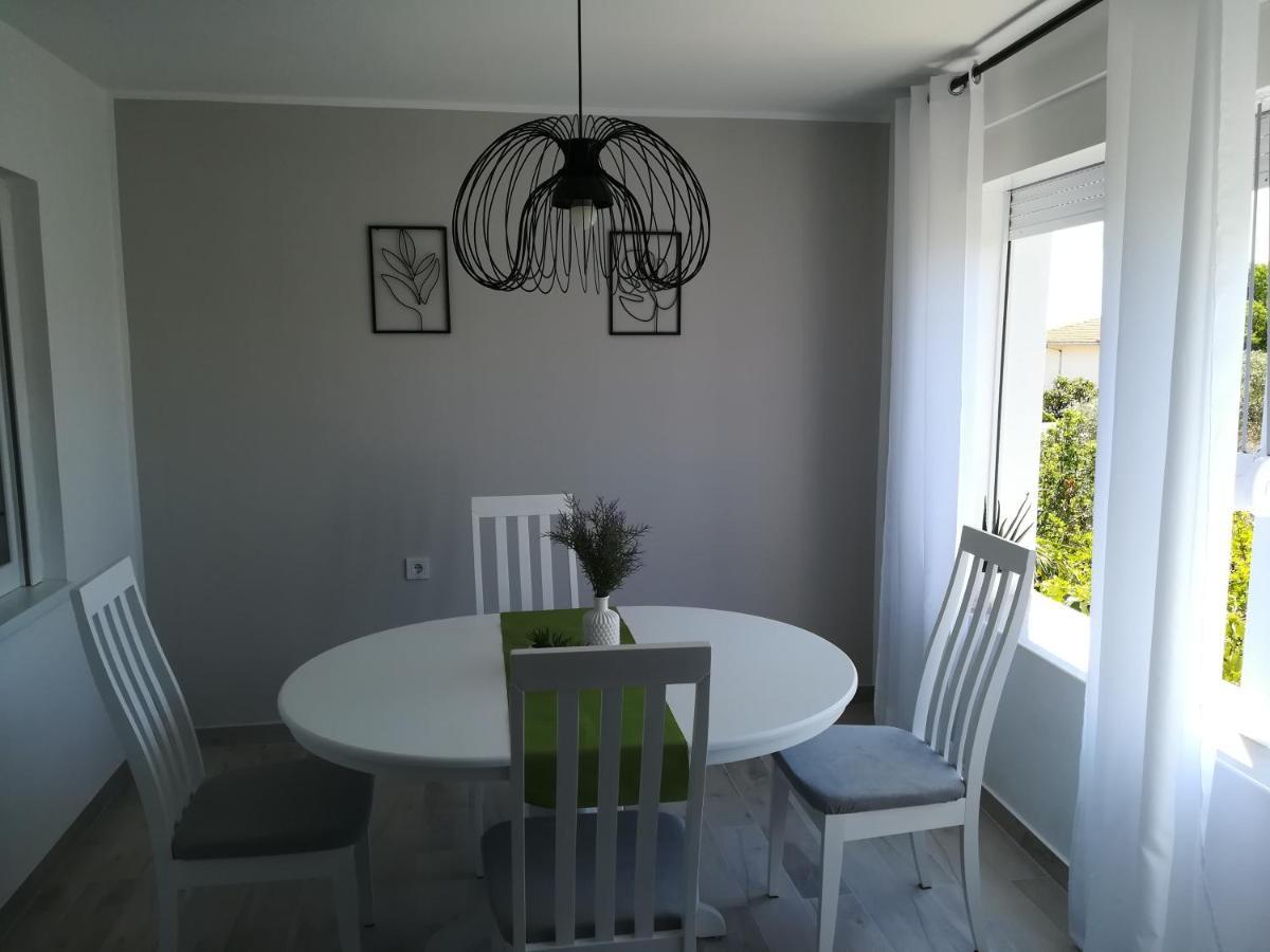 Apartmani Hermes Ядрія Екстер'єр фото