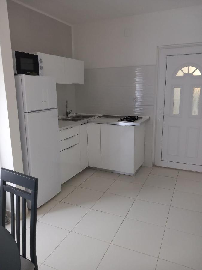 Apartmani Hermes Ядрія Екстер'єр фото