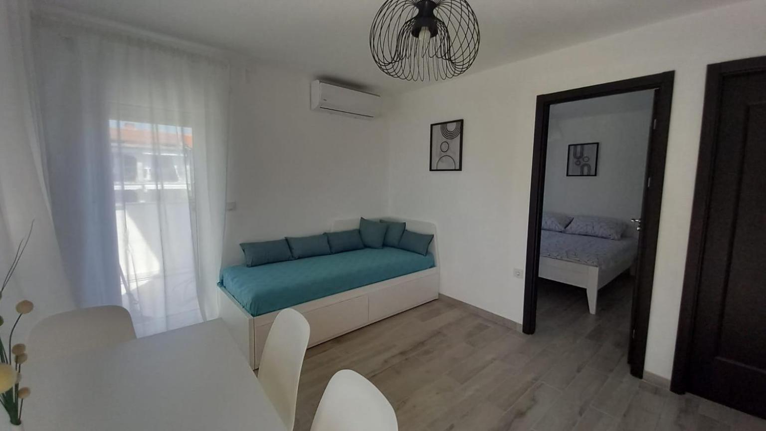 Apartmani Hermes Ядрія Екстер'єр фото